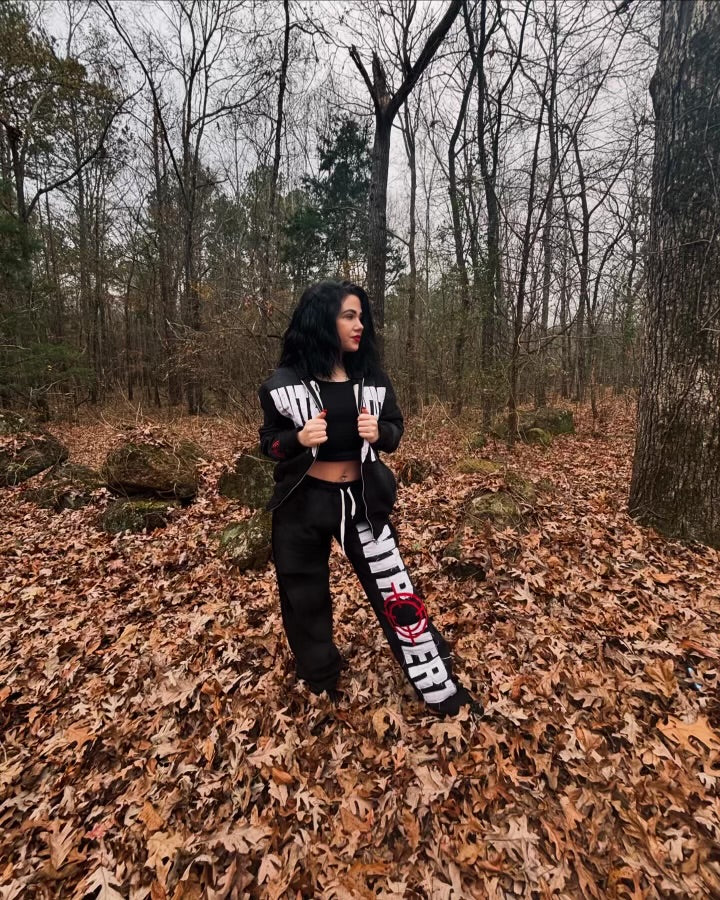 “Introvert” set